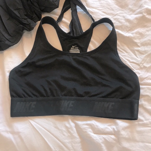 Nike tank - Picture 3 of 3